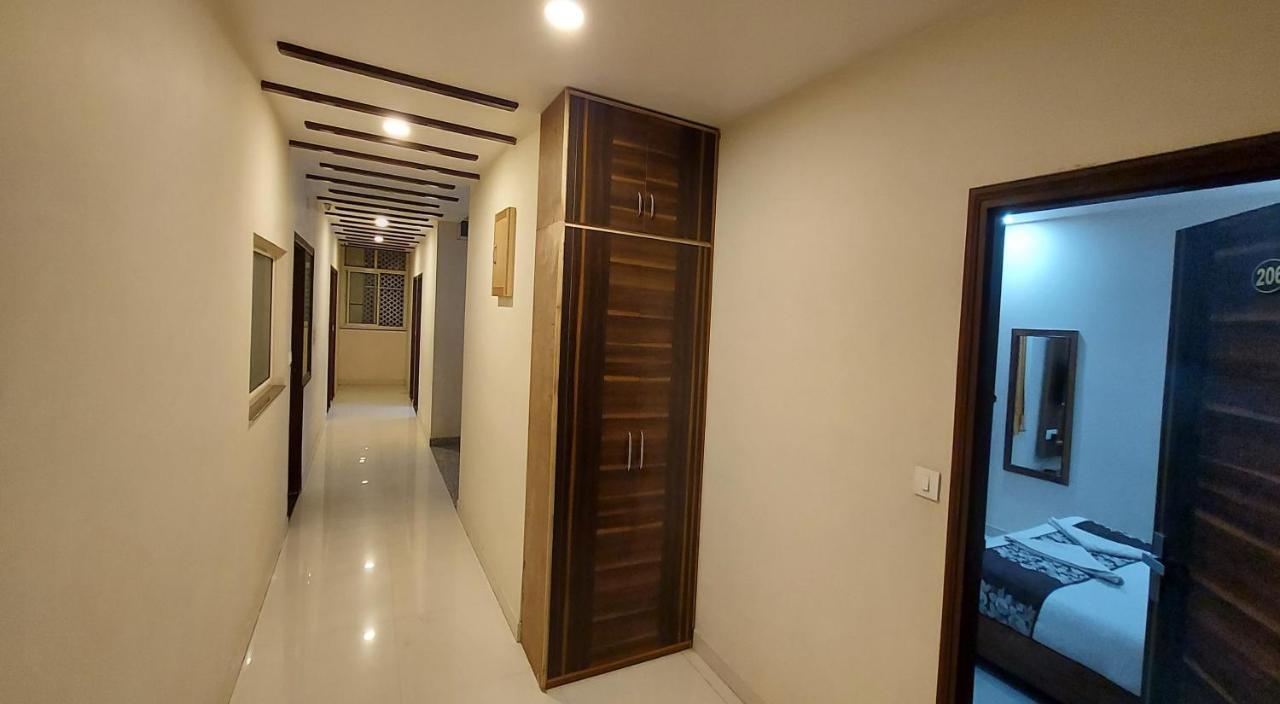Hotel Reeve Inn Jaipur Exteriör bild