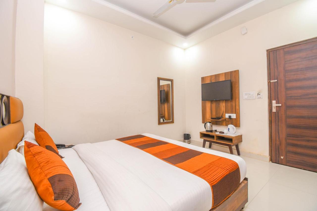 Hotel Reeve Inn Jaipur Exteriör bild